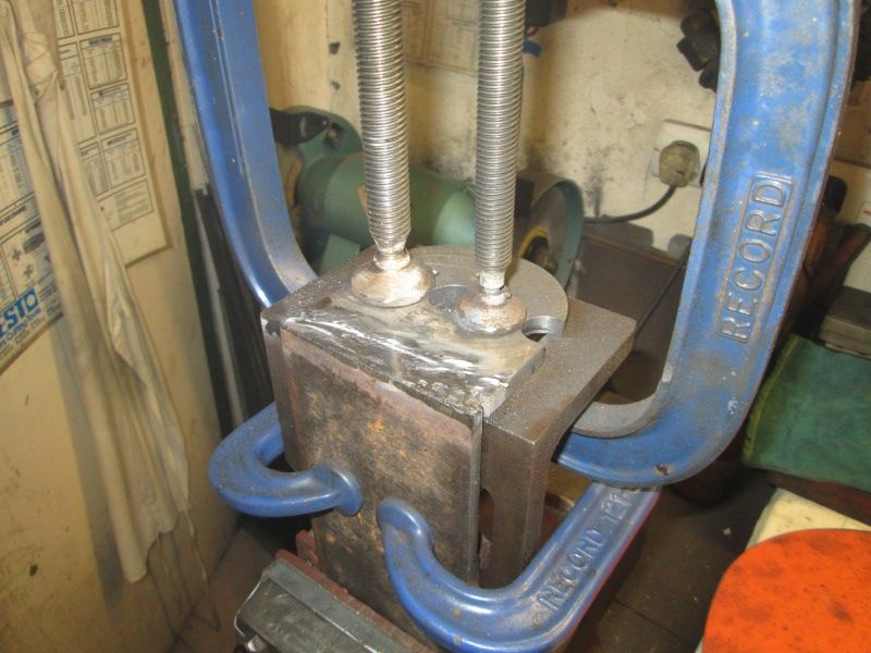 SHED 01  121115