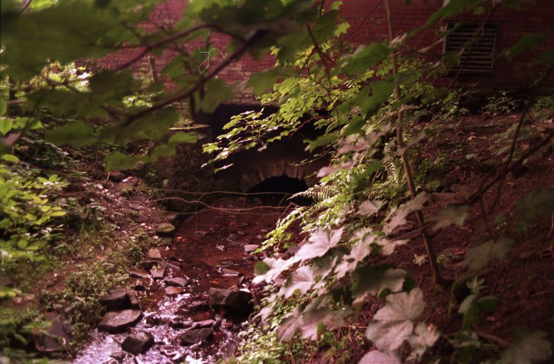 Ouzlwdaleculvert20000202