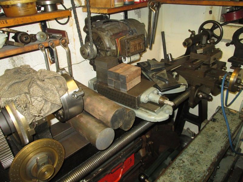 Two engines Shed 01 190116
