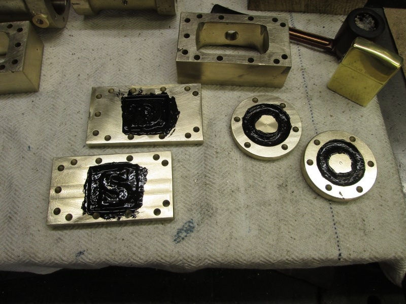 Two engines Shed 05  080516