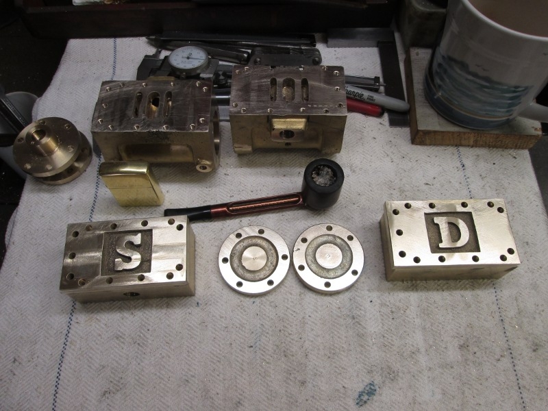 Two engines Shed 04  080516