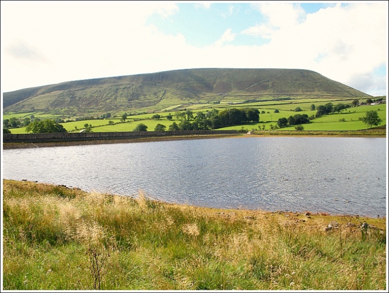 Pendle & Black Moss Res