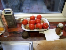 Ripening tomatoes