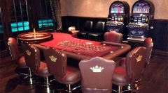 Roulette table