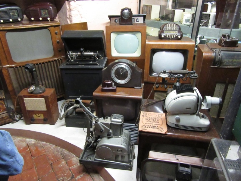 Bakelite Museum 11