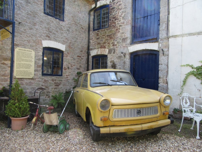 Bakelite Museum 22