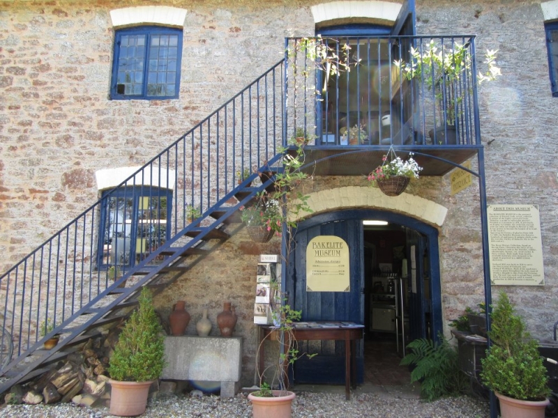 Bakelite Museum 23
