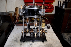 Crank bearings and rods 80