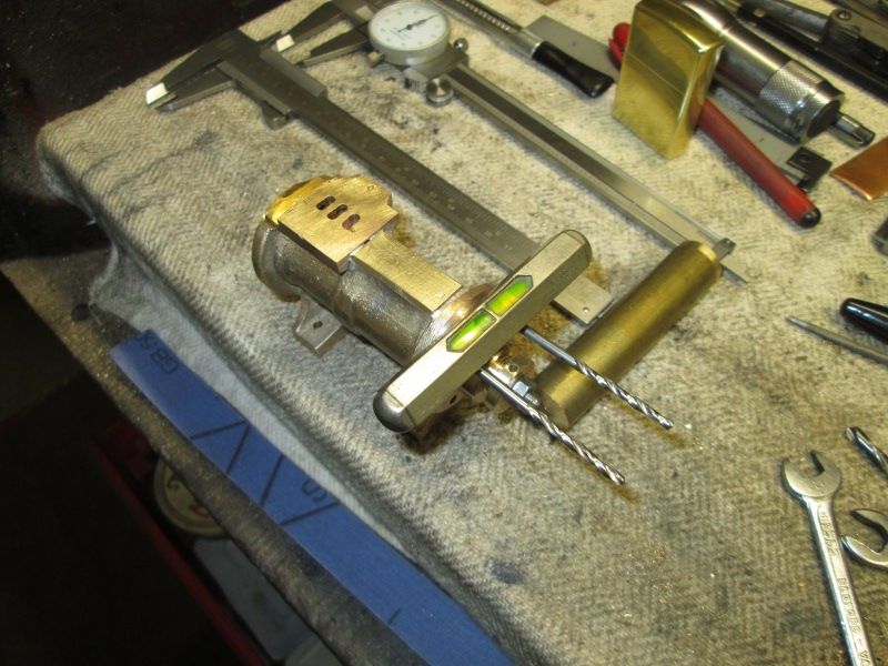 Cylinder covers 06 221116
