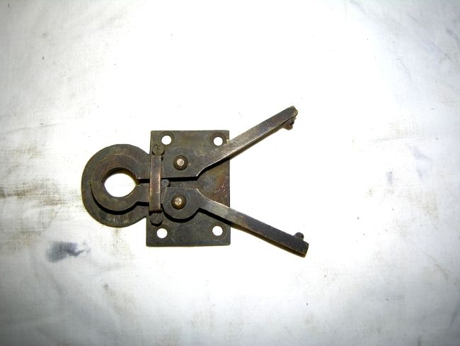 MYSTERY OBJECT 681a
