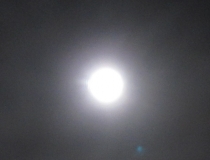 Full moon 130317