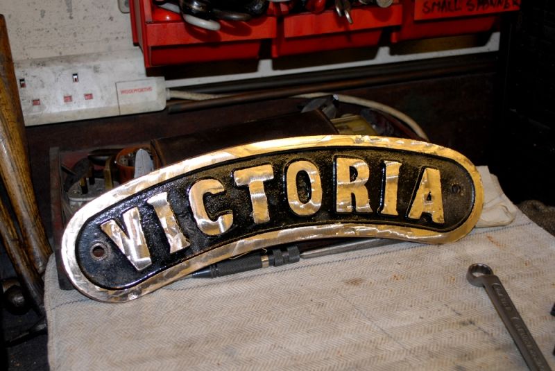 NAMEPLATES 08