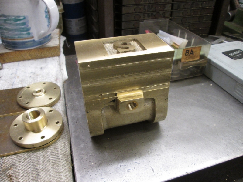 Cylinder 02 300717