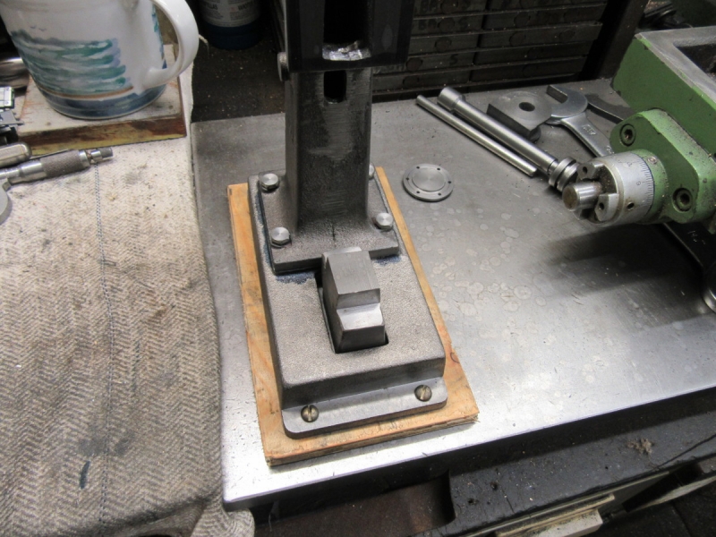 STEAM HAMMER 03  0901218