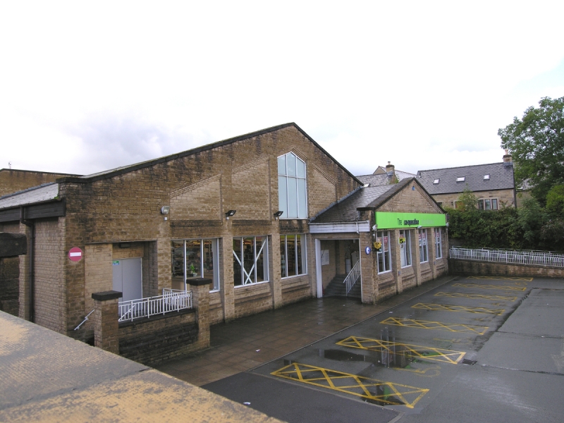 PioneerCoopStore01Aug2010