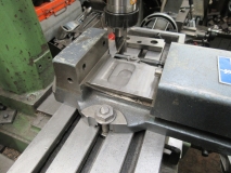 Vertical mill maintenance 08 100418