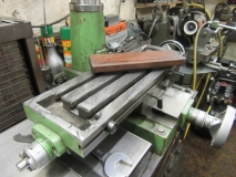 Vertical mill maintenance 02 100418