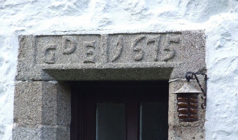 Penzance farmhouse door lintel