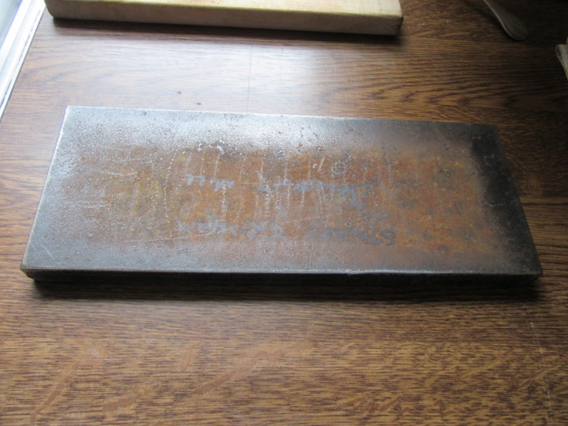 Bed plate
