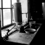 Warehouseboilersinks7718802