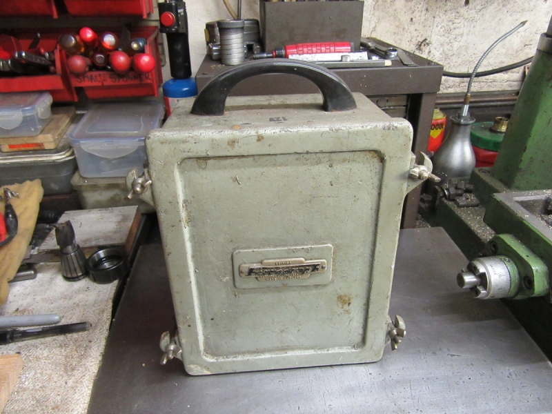 Ferrograph recorder case