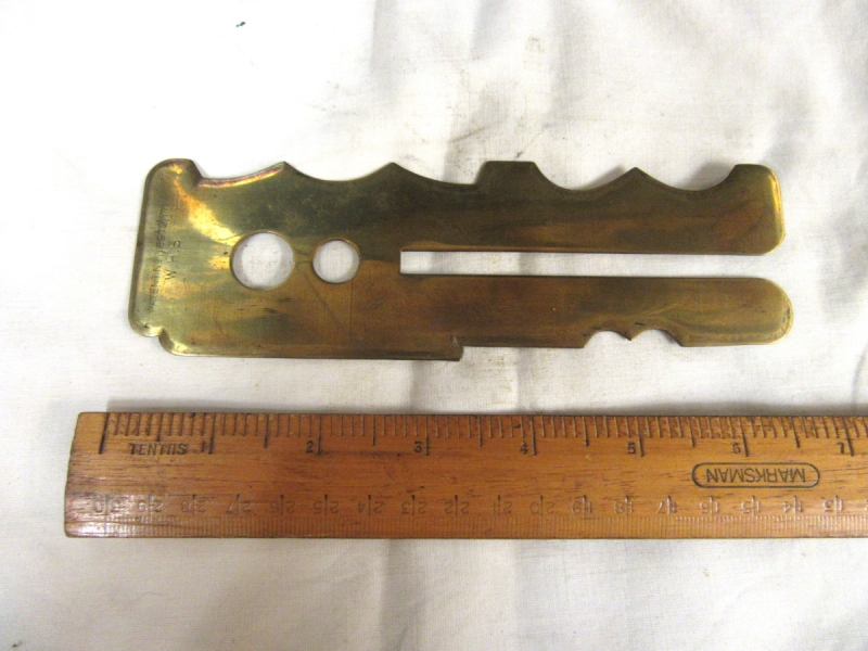 Army button stick