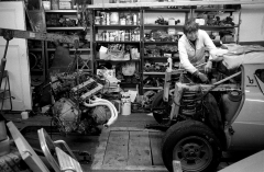 SGRogerFerrarirebuild842210