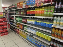 Sugary drink parade in a supermarket