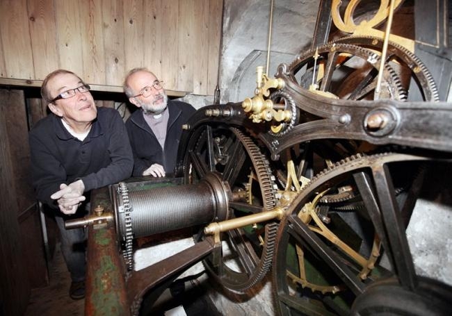 Carleton church clock mechanism