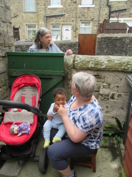 Elaine, Kahara and Susan 270820