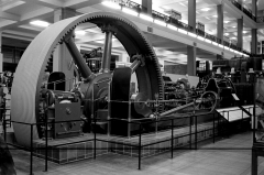 Siberiaenginesciencemuseum820101