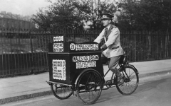 stop-me-and-buy-one Walls Ice Cream