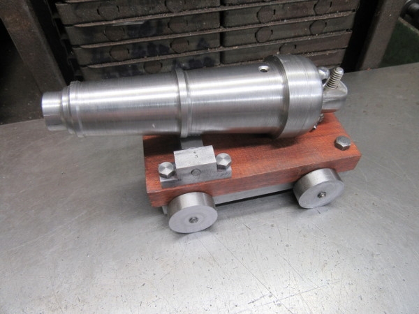 CARRONADE 01 150321