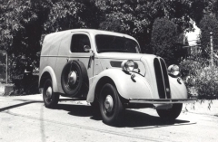1952_Ford_Anglia van
