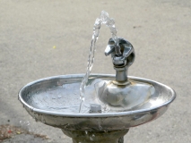 Drinking fountain
