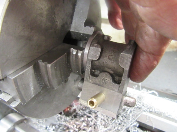 10H Engine 04 110521