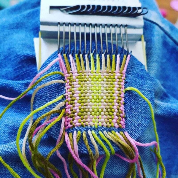 Darning loom