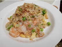 egg fried rice with prawns 1