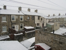 Snow 01 281121