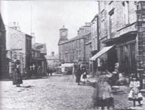 Ivegate clock
