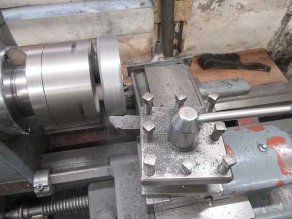 No 9 Crankshaft 01 100522