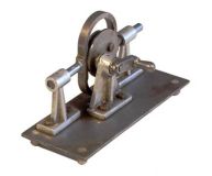 Scotch yoke eccentric mechanism