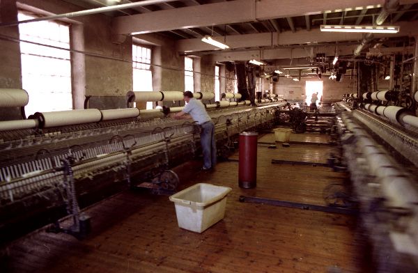 FieldMillHaslingden0411884337