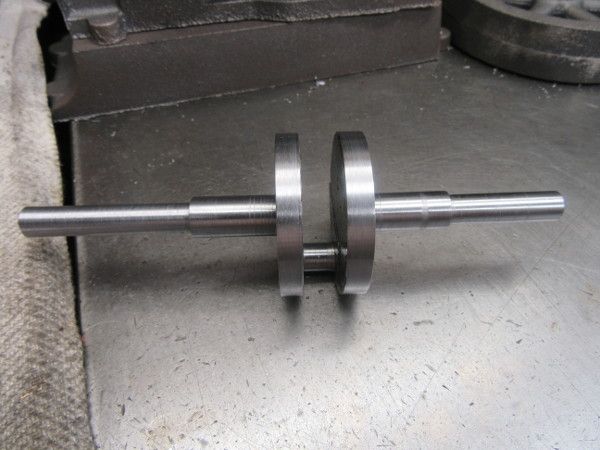 Crankshaft 01 251122