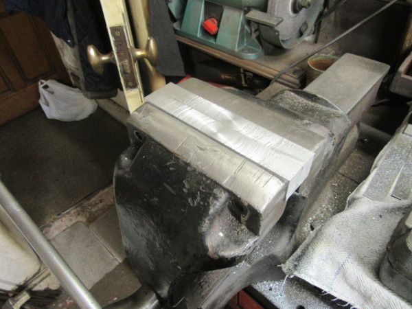 Vise Jaws 01 301222