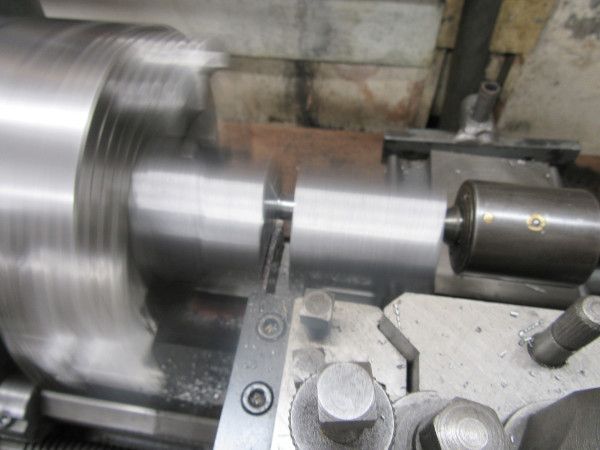 No 9 engine 02 080323