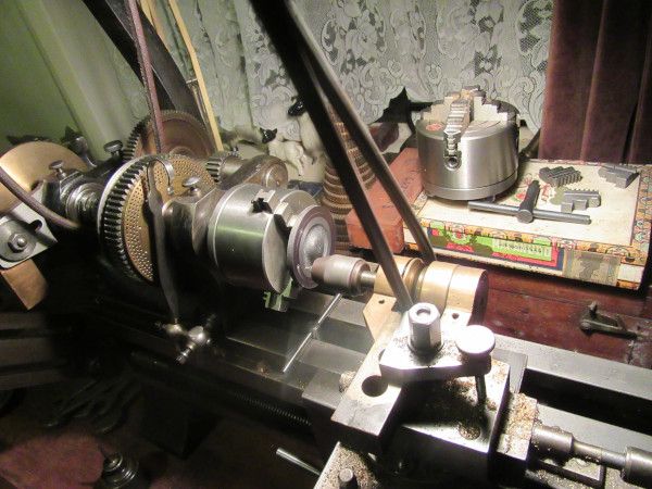 No 9 engine 01 310323