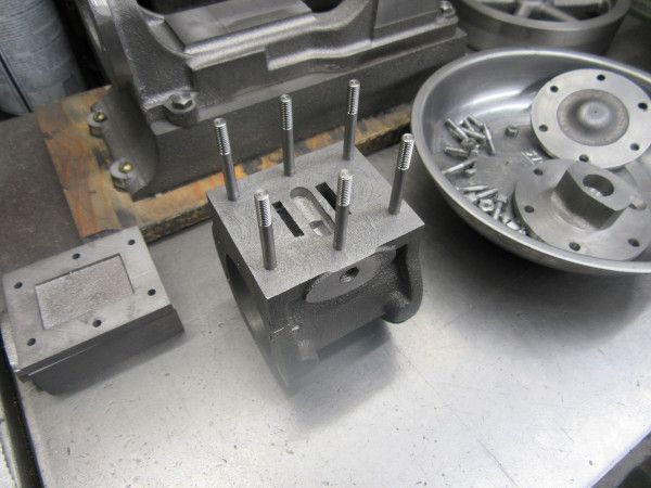 No 9 engine 03 050423