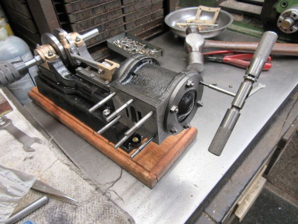 No 9 engine 01 180523
