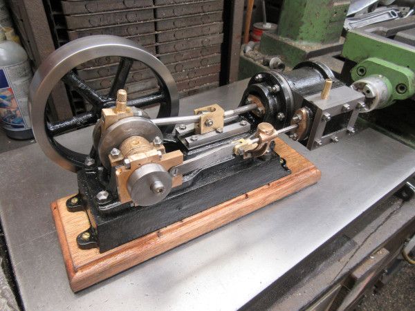 No 9 engine 01 120623